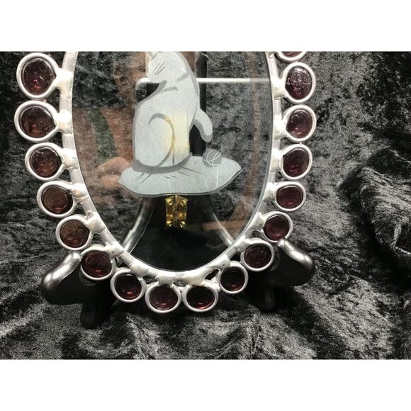 Leaded Glass Sun Catcher Etched Cat Kitten Kitty With Yarn Purple Edge Handmade - Picture 4 of 5